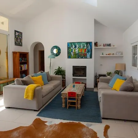 Casa Sierra, A Stunning Spanish Rural Retreat Villa