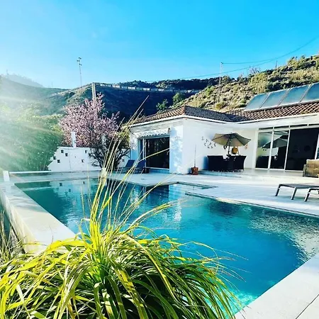 Casa Sierra, A Stunning Spanish Rural Retreat Вилла *